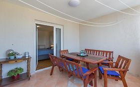 Apartmani Lena